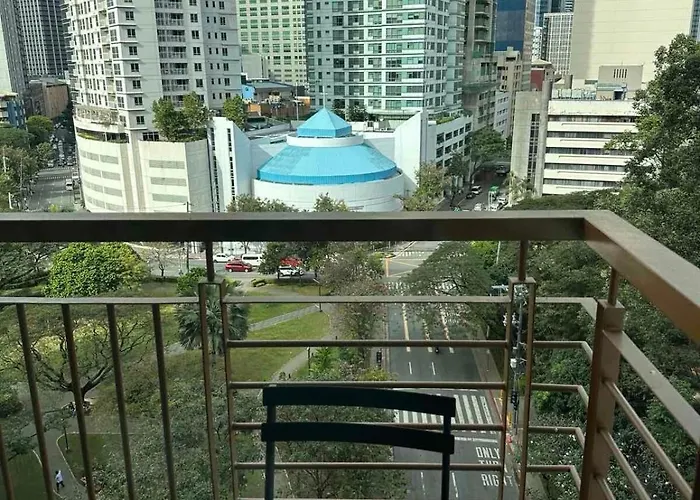 Cozi Makati Executive Balcony